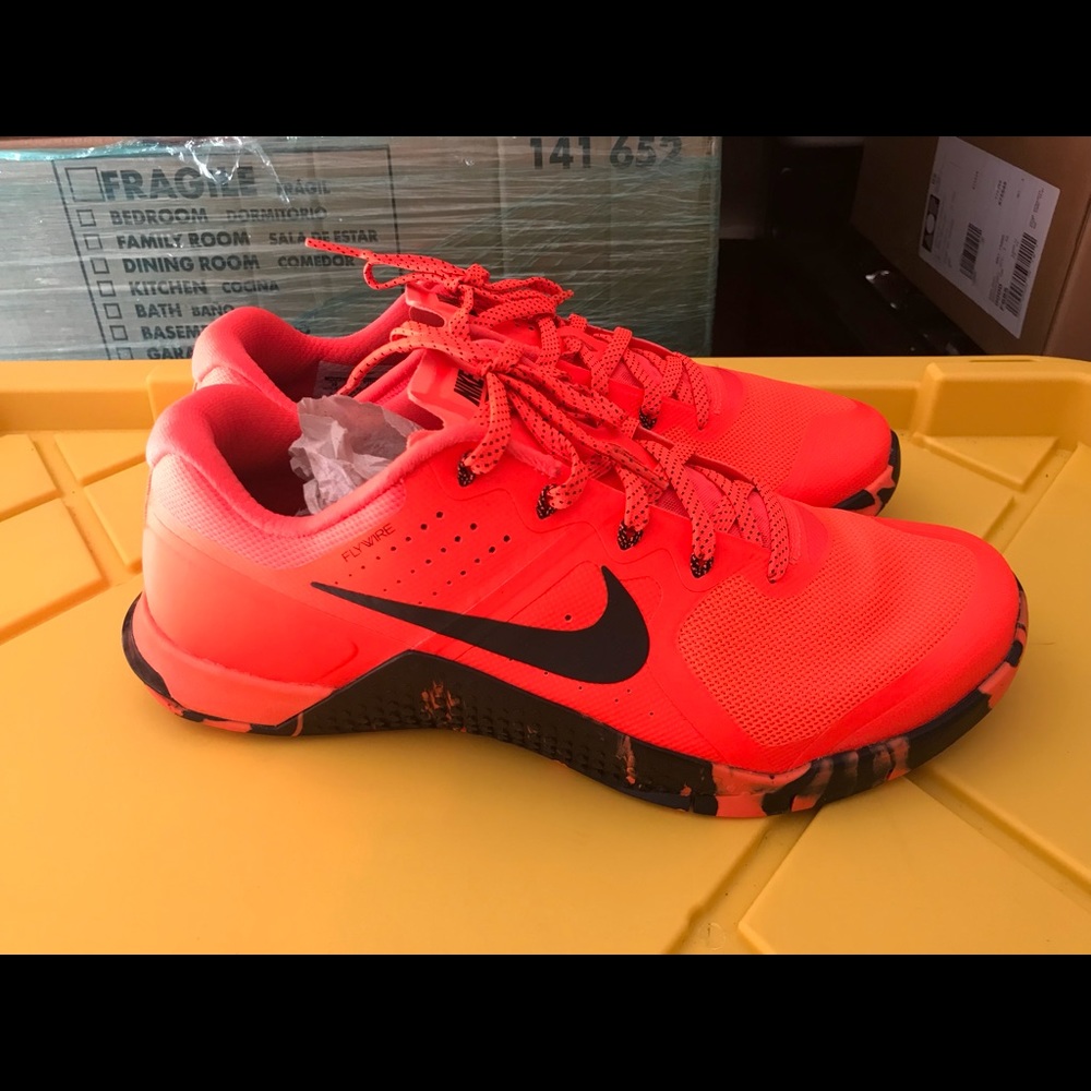 NWT Nike Metcon 2 AMP